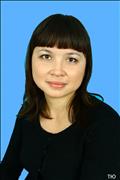 <b>Рангулова Ляйсан Фаилевна</b><br>воспитатель<br>без категории<br>